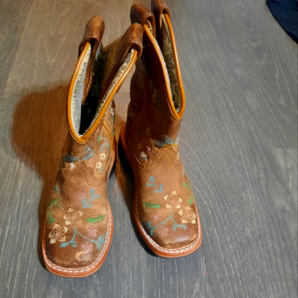 Little girls size 9